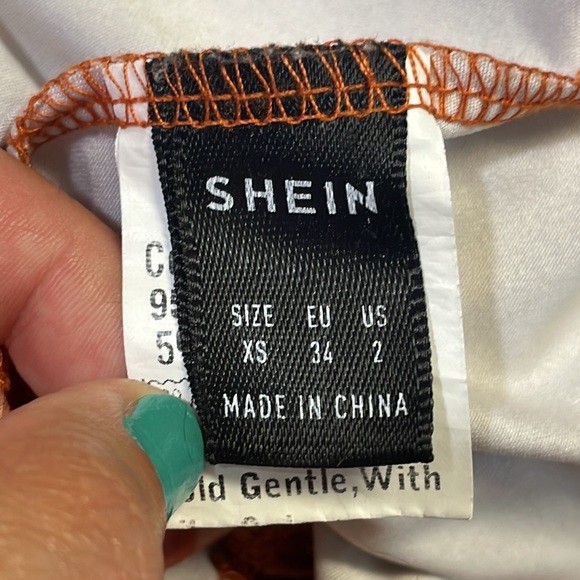 4/$24🦩 SHEIN Sienna Swirl Long Sleeve Lace-up Tie-front Shirt - Picture 3 of 13